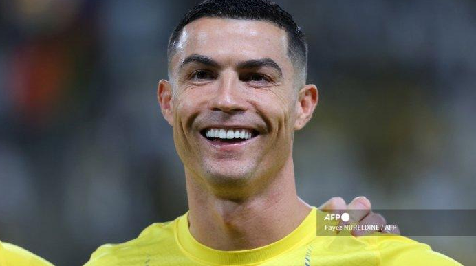 Daftar Olahragawan dengan Bayaran Paling tinggi 2023: Cristiano Ronaldo Pertama, Mbappe sesudah Messi Tentcorp.com - Cristiano Ronaldo rupanya tetap jadi olahragawan berpenghasilan paling tinggi di dunia sekarang ini.